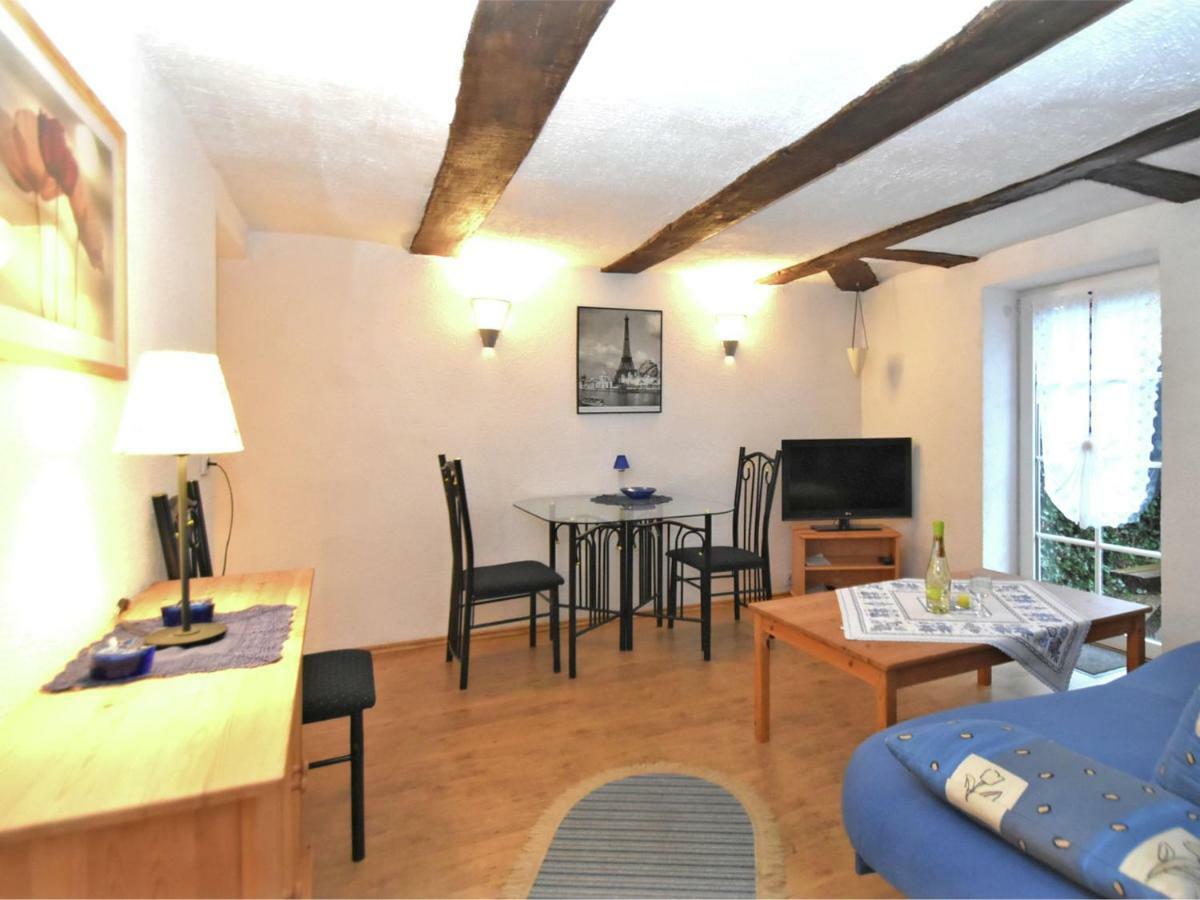 Small Apartment In Hesse With Terrace And Garden Frielendorf Eksteriør billede